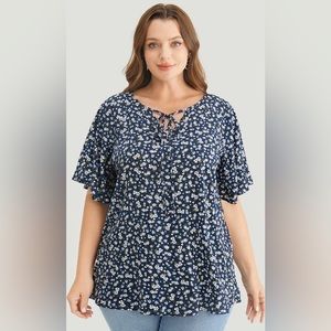 NWT 22/24 3X BloomChic Dark Blue Ditsy Floral Ruffle Sleeve Tie Neck Blouse